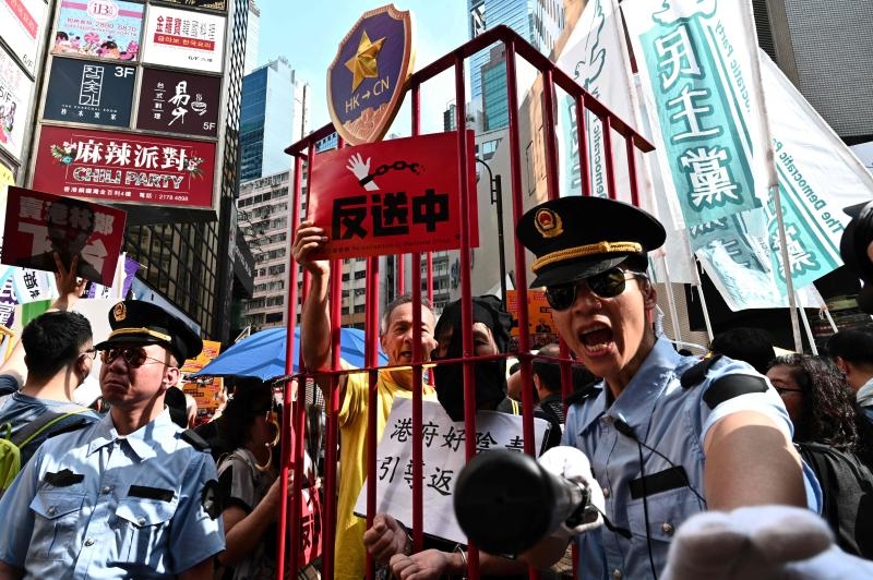 看世界（主照 两图）香港反对修例大游行H(4117258)-20190428202511.jpg