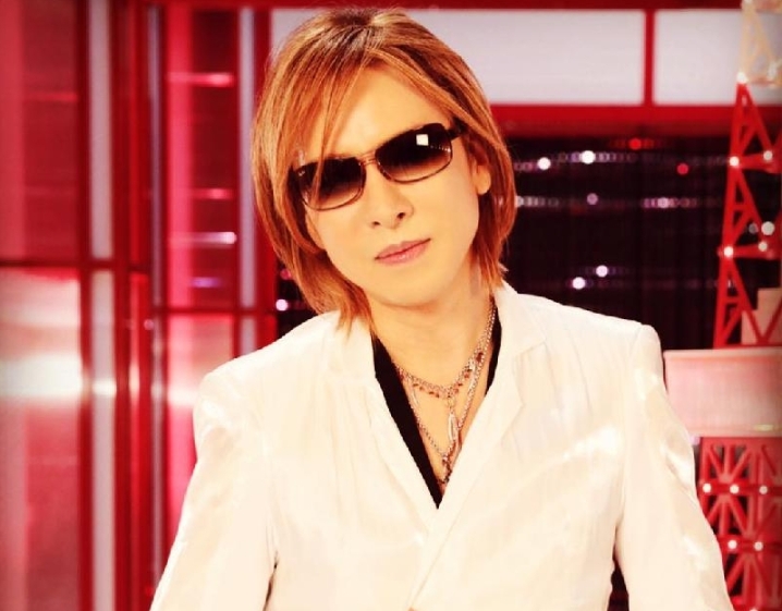 围巾打中英女皇 Yoshiki慌了撰文道歉 娱乐 国外娱乐 日韩 星洲网sin Chew Daily