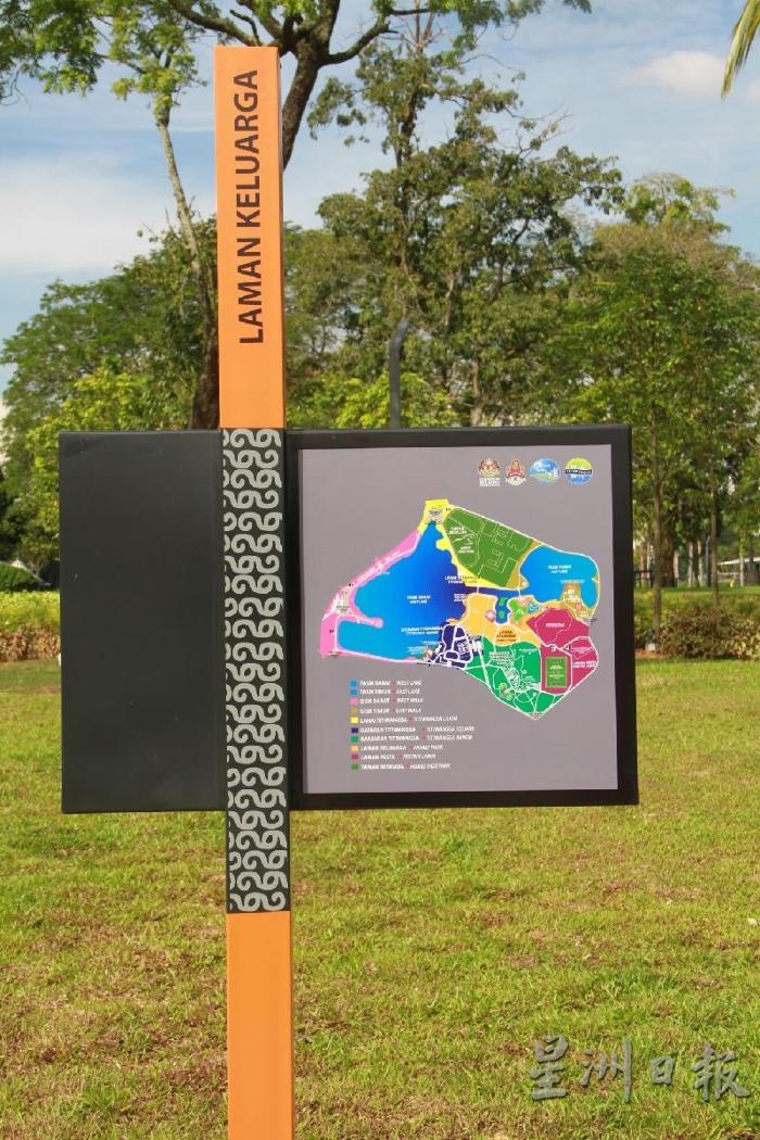公园内各个角落都设有平面图，让民众可直接查看自己的所在地。