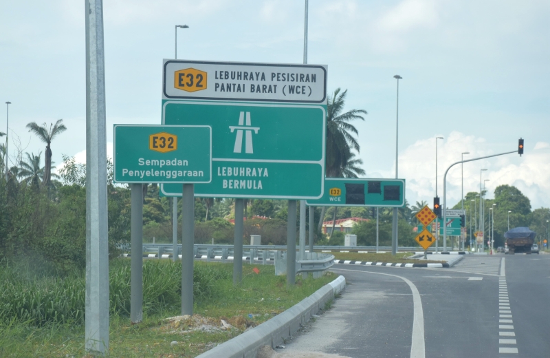 从柏西兰韩沙拐入西海岸大道的入口（武吉拉惹北），定于周二晚上10时开放通车。