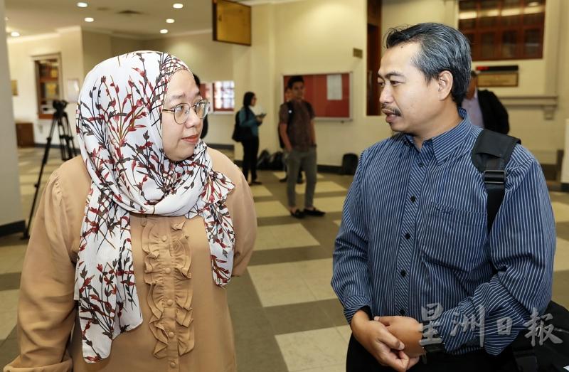 本案第25及26证人都是马来亚银行助理分行经理。右为哈里亚德；左为哈斯妮。