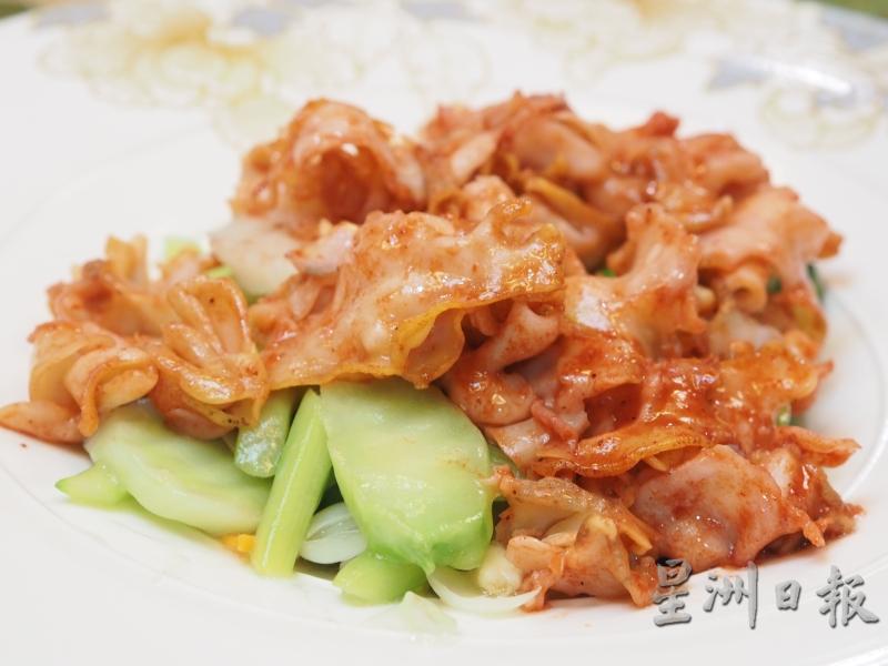 中国福州名菜红糟螺片，是一道冷菜。
