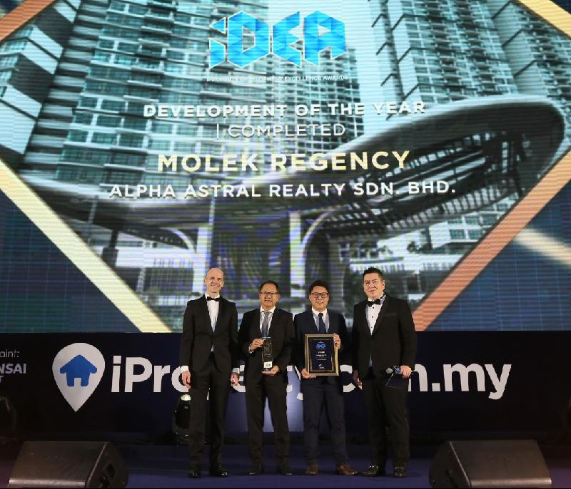 “Molek Regency（百合景园）”凭着出色的公寓建设，在iProperty.com.my卓越产业发展奖中，获颁2019年度最佳发展项目。