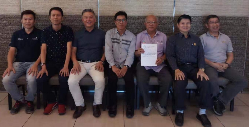 马六甲五金机械建材磁商公会促请人资部暂缓1200令吉最低薪金的执行。