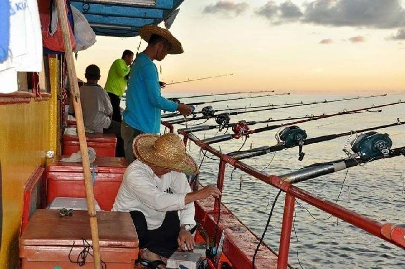 
大马渔业局去年宣布将实行钓鱼准证的制度，但至今仍没下文。