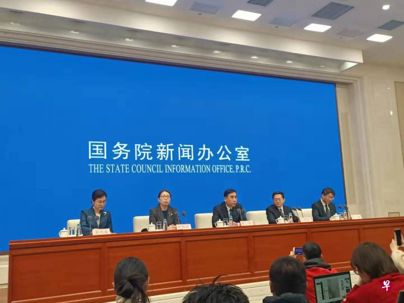 中国国家卫健委周三举行新闻发布会，介绍武汉肺炎情况。（互联网照片）