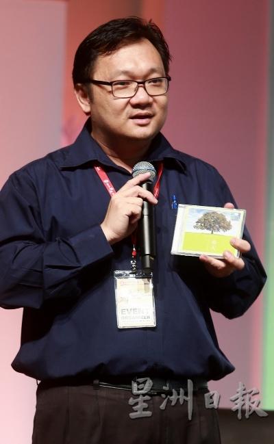 星洲日报副执行总编辑曾毓林。