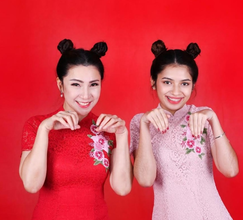 陈美娥（左）与李佩玲这对“鼠母女”是不是很萌呀？