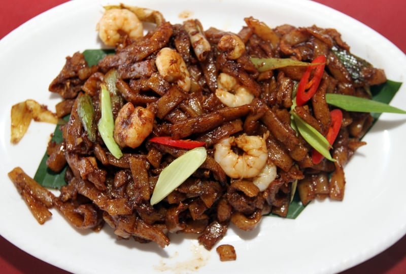 茨粉根（小RM13；大RM28）看似普通一般面条的茨粉根，搭配其它的食材如虾仁翻炒，色香味俱全，让食客吃了回味不已。