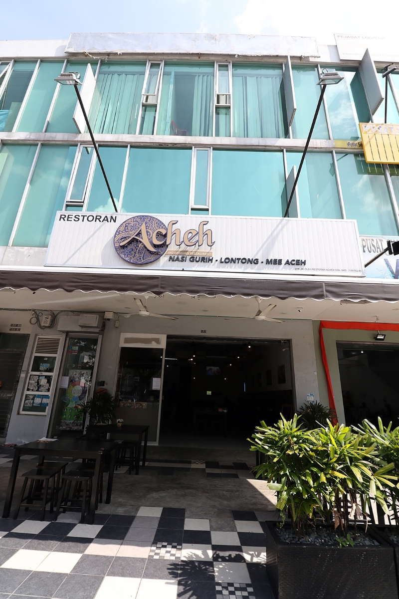 Restoran Acheh就位在新山艺达花园。