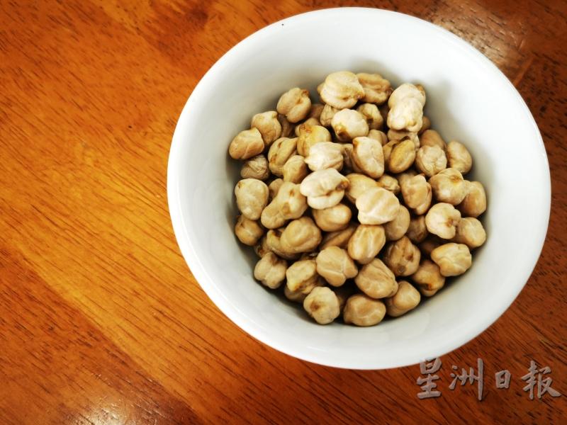 鹰嘴豆（Chickpea）可加入汤中取代主食。