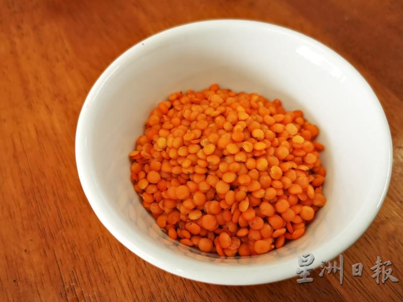红扁豆（Lentil）可以代替肉类的营养素，尤其铁，特别适合素食者。
