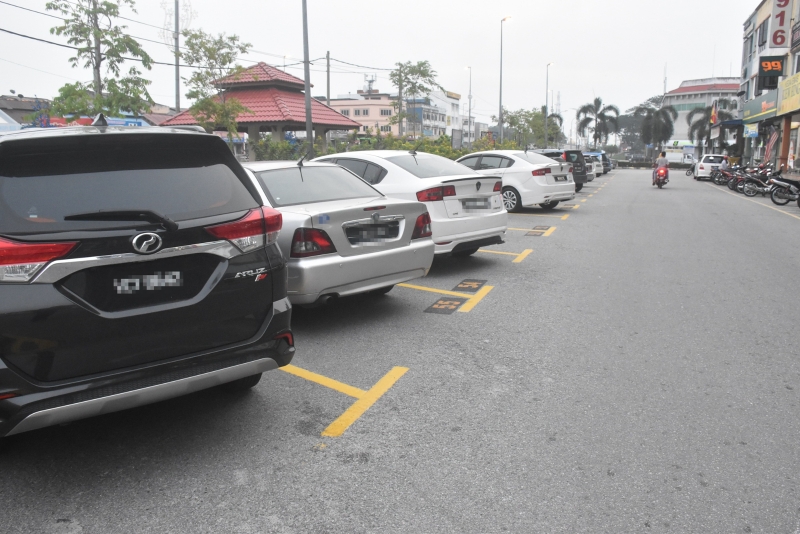  瓜雪县议会于整个2月份提供泊车罚单50%折扣优惠，驾驶人士受促把握良机还清罚款，以免接获法庭传票。