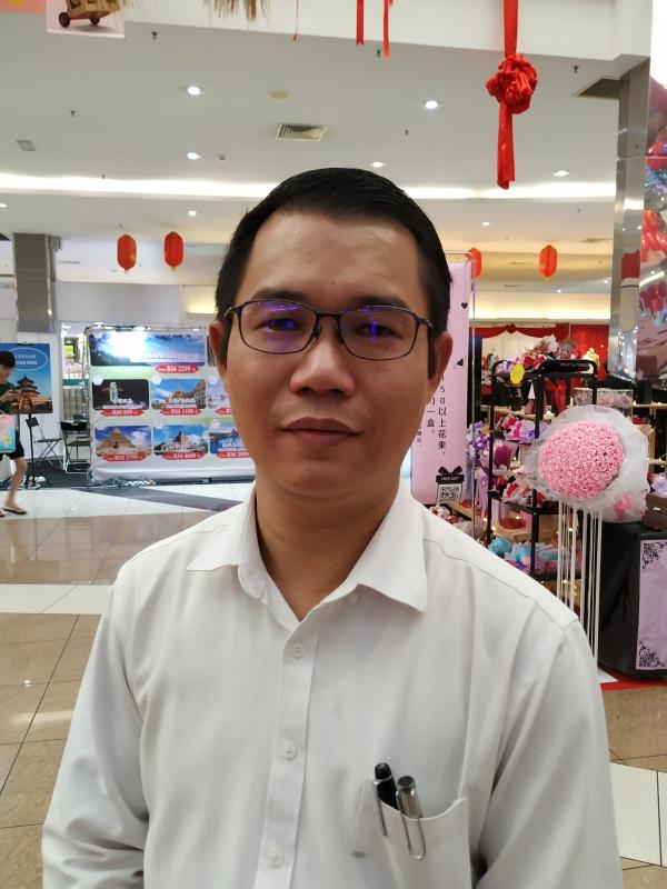陈泓宾证实，已确诊患上新冠肺炎的新加坡圣淘沙工作者，其孩子就读士姑来国光二校。