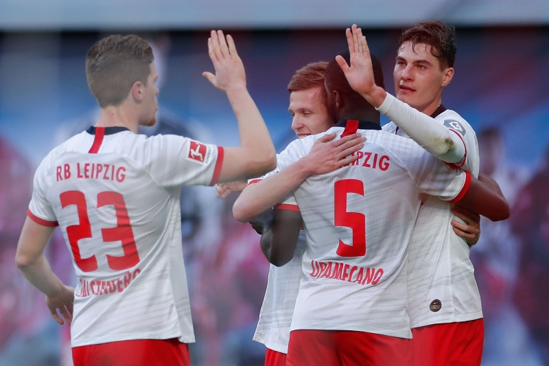 德甲青年军莱比锡（图）在先赛一场的情况下，超越拜仁慕尼黑登上榜首。（图：法新社）