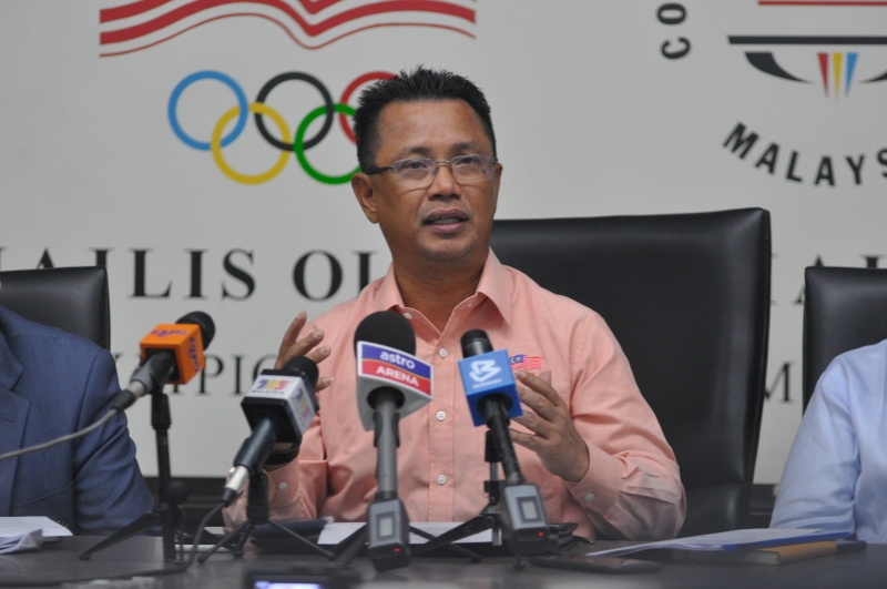 诺萨周二在大马奥理会执委会会议后，向媒体透露大马备战东京奥运会的进展，同时也大力赞扬大马男女羽队最近在马尼拉亚洲羽球团体赛的出色表现。