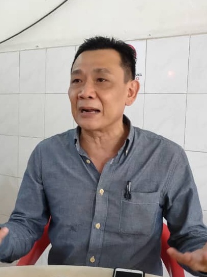 启化学校董事长陈俊才相信本区新冠肺炎疫情阴霾很快就会消散。