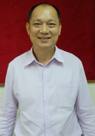 庄俊隆促请教育部重新检讨开放华小华文组教师，避免未来面对更严重的师资短缺情况。