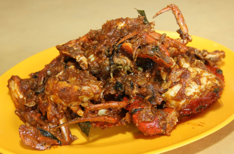 甘香炒湿螃蟹（按时价计）天利特殊的甘香炒湿螃蟹拌入特制酱料，有别于一般的甘香干炒方式。（图：星洲日报）
