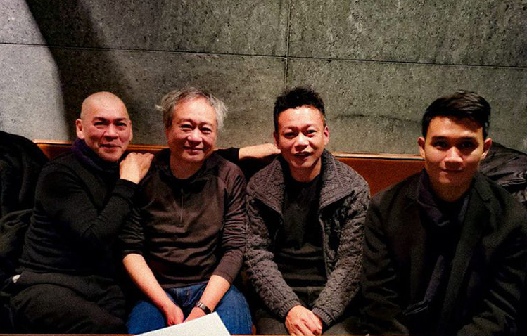 蔡明亮（左）率李康生、亚侬弘尚希出席《日子》柏林首映，稍早前也与好友李安（左二）碰面。