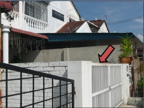住家篱笆最多不能高于5尺,否则会阻挡邻居风径,当被投诉,有关住家就会被采取行动。(照片来源:怡市政厅)