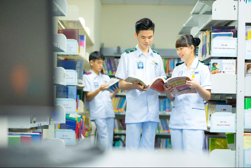国际医药学院提供护理专业，迄今，所有毕业生都在大马或全球成功就业。