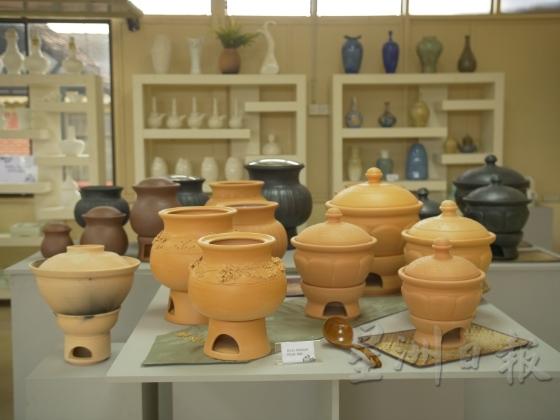 陶制葫芦名声远扬，霹雳州也因而成了陶瓷工艺品的领头羊。