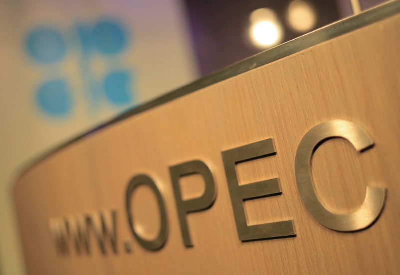 石油输出国组织（OPEC）与俄罗斯在减产问题上谈崩后，油价暴跌。(图：法新社)