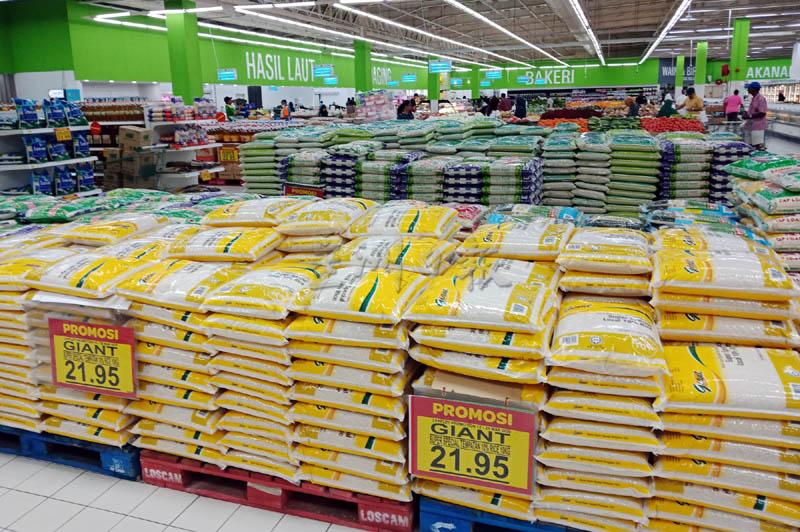 所有超市的白米货量非常充足。