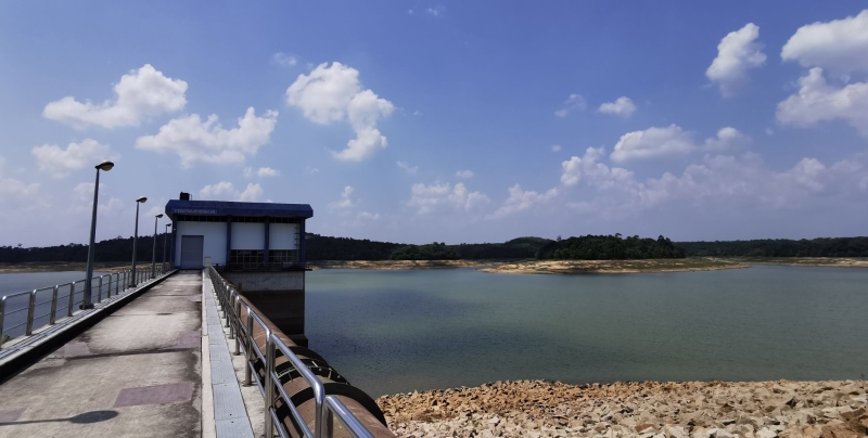 祖斯水坝目前储水量为24.2%。