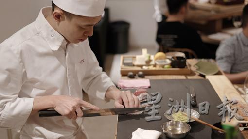 曾荣获2019年世界寿司杯大赛的Sushi Hibiki寿司师傅叶伟良。