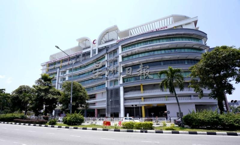 随着妇产科迁入并全面操作，怡保中央医院新大楼已有超过90%的设施已启用。