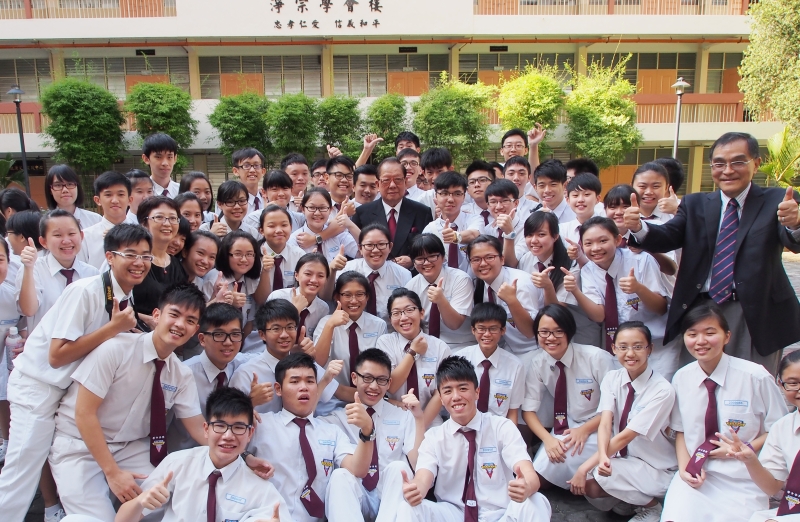杨忠礼基金会宣布，居家学习计划的受惠群体将扩大至华文独立中学的学生。