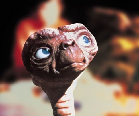 《E.T.外星人》是史提芬史匹堡与艾伦达维奥合作的经典。