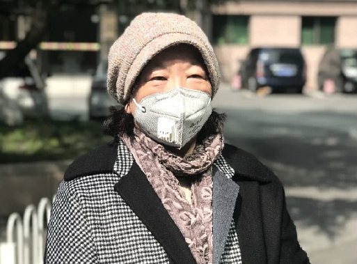 Feb 22, 2020 photo showing Chinese writer Fang Fang speaking with media in Wuhan. AFP Feb 22, 2020 photo showing Chinese writer Fang Fang speaking with media in Wuhan. AFP