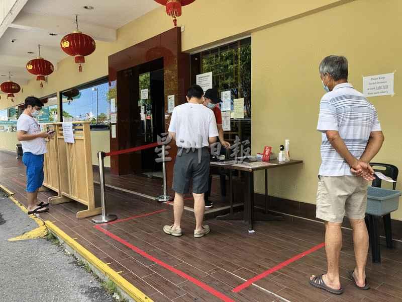 路阳新旺角酒楼宣布将维持提供外带和送餐服务，5月31日之前都不让顾客进入餐馆内用餐。