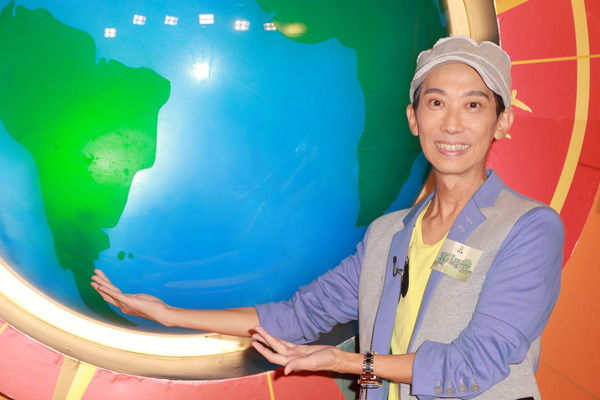 2011年张达明罹患鼻咽癌，身材消瘦。