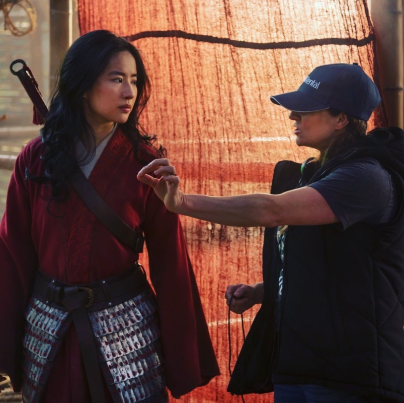 导演妮琪卡罗非常满意刘亦菲。