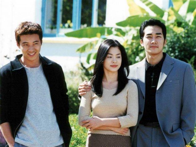 元斌2000年与宋慧乔、宋承宪等人合演韩剧《蓝色生死恋》而爆红全亚洲。