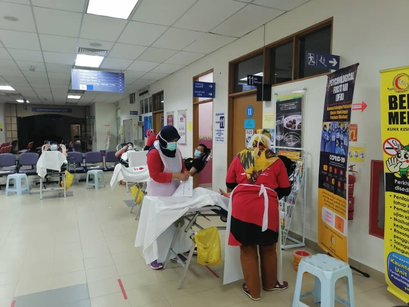 东姑雅富珊医院血库最近一场捐血活动，已经筹获超过1OO包血。