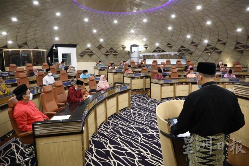 沙亚南市政厅于周三召开5月份常月会议，是行管令后首次召开的常月会议。

