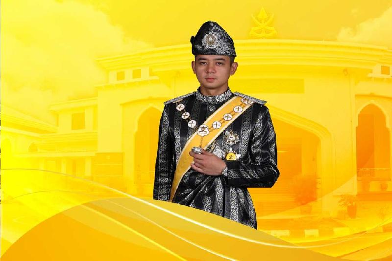 彭亨州摄政王东姑哈山纳依布拉欣恭贺全体彭亨子民，开斋节快乐。