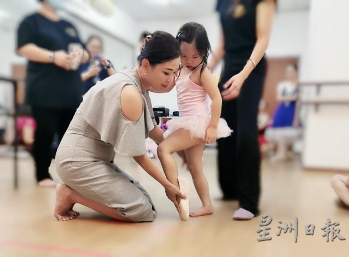 叶羿馪投入舞蹈教学已有25年。