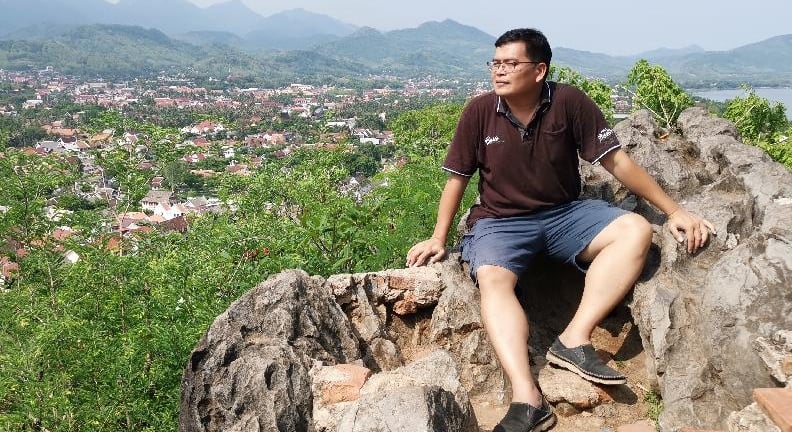 The 350m Phou Si Mountain offers a scenic bird's eye view of the entire Luang Prabang city. SIN CHEW DAILY