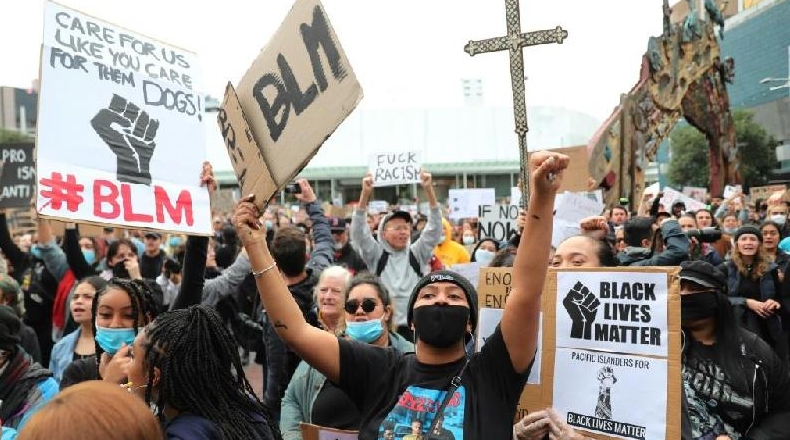 Thousands of New Zealand protesters gather in major cities to protest in solidarity against the killing of George Floyd. AFP