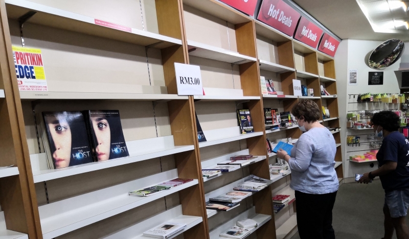 MPH书局于MyTOWN购物中心及梳邦百利广场的分店在本月结业，有些待清货的书籍只售3令吉。
