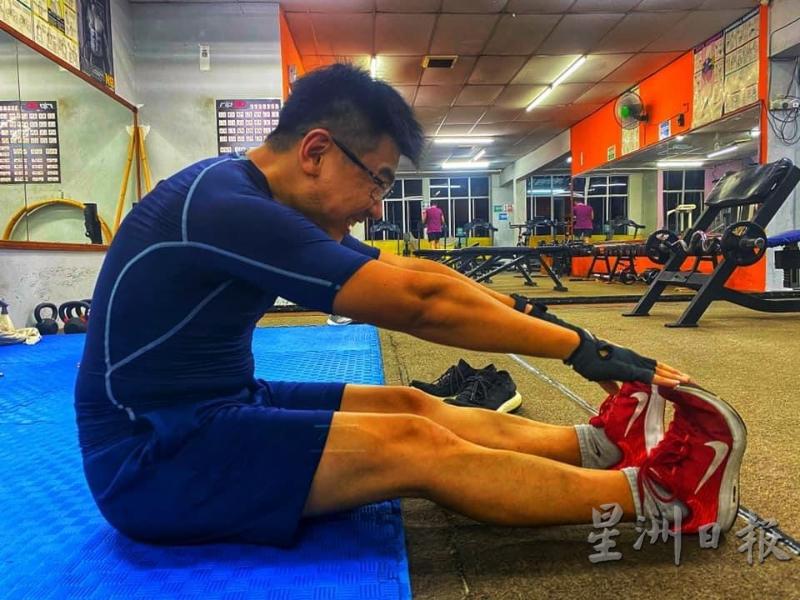 在行管令前，华汉伟每周平均5天到健身房报到，锻炼体魄。