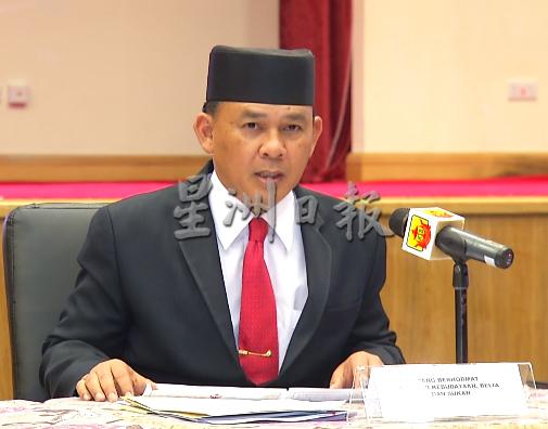 
汶莱文化、青年及体育部长阿米努丁发布新规则。