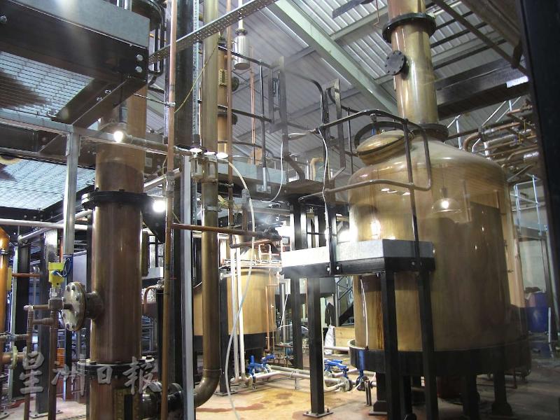 法拉第蒸馏器使制作的原酒更加多样化，是潘迪恩威士忌最特别之处。