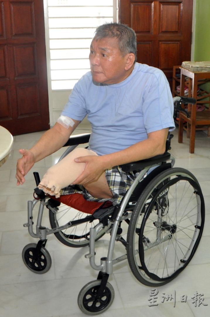 胡雪邦近年健康状况欠佳，因糖尿病关系截除了双脚。